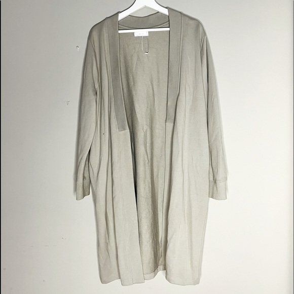 Oak + Fort Cardigan. - Picture 1 of 3